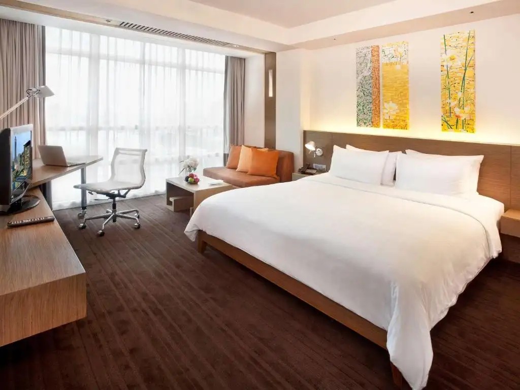 PULLMAN BANGKOK KING POWER