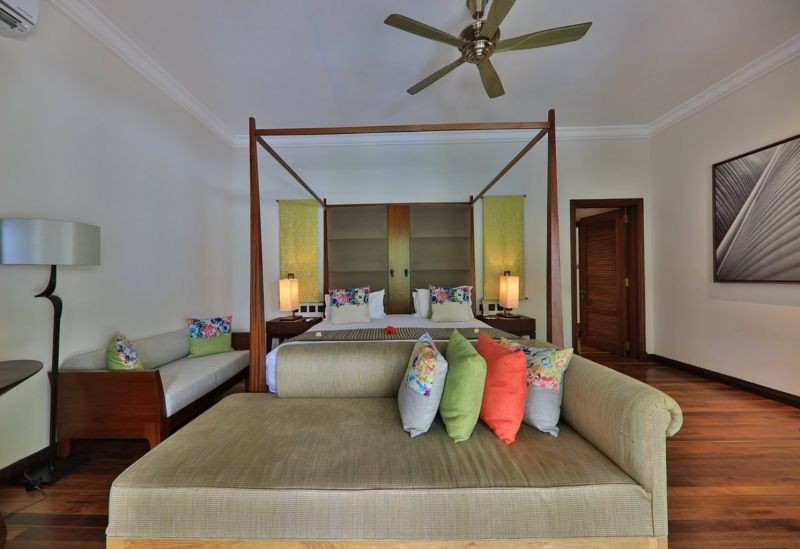 exclusive suite pool villa