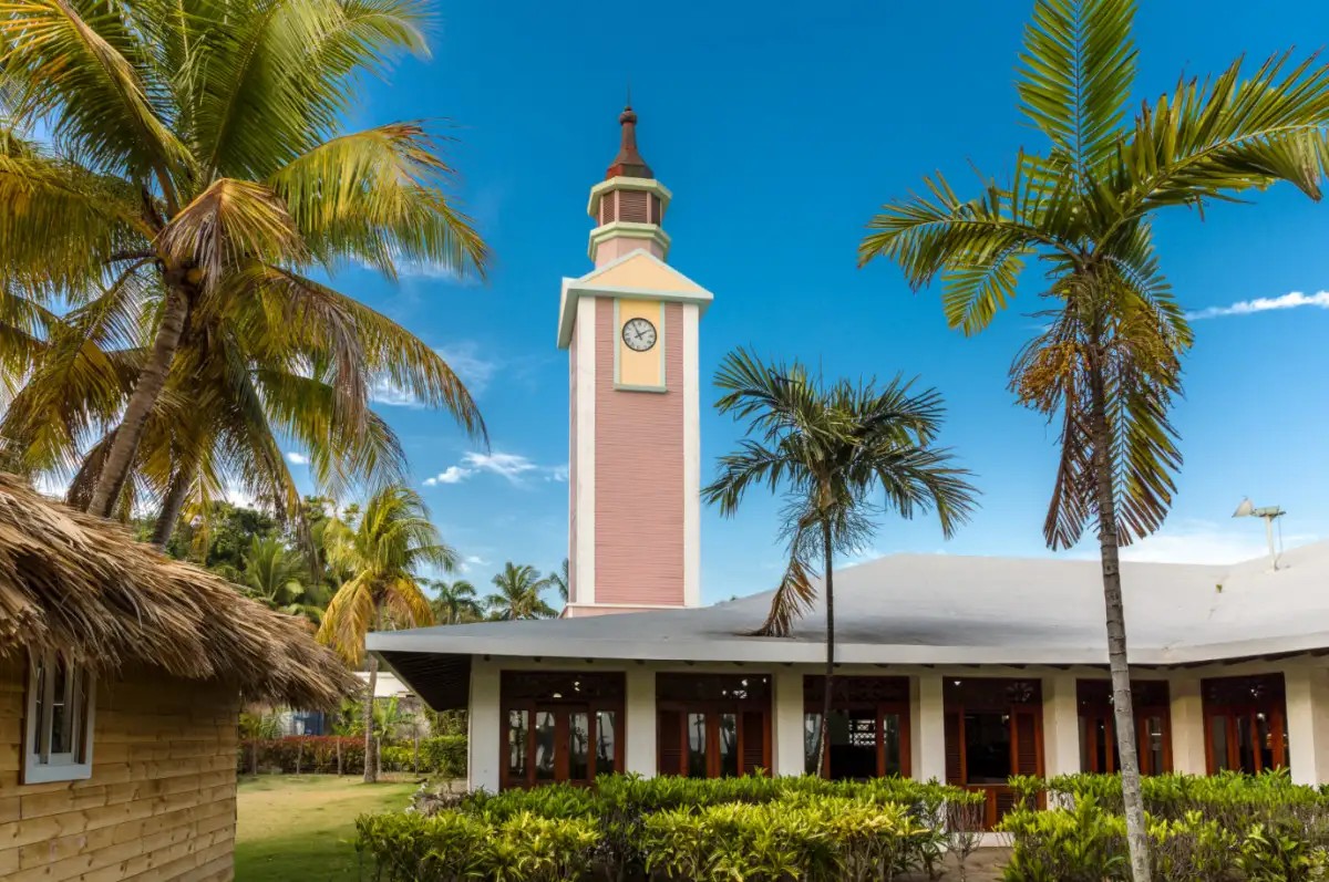 PLAYABACHATA RESORT (EX. RIU MERENGUE)