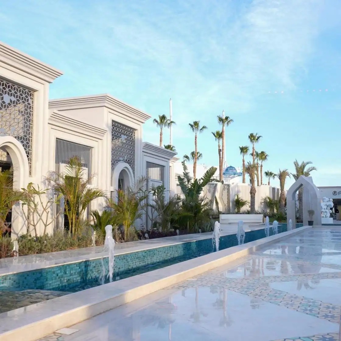 POSH CLUB BY SUNRISE REMAL BEACH