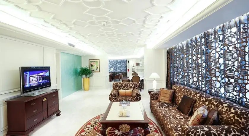 BOYUE BEIJING HOTEL (EX.RENAISSANCE BEIJING CHAOYANG)