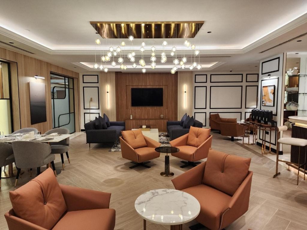 CROWNE PLAZA DUBAI JUMEIRAH (EX. RAMADA BY WYNDHAM JUMEIRAH)