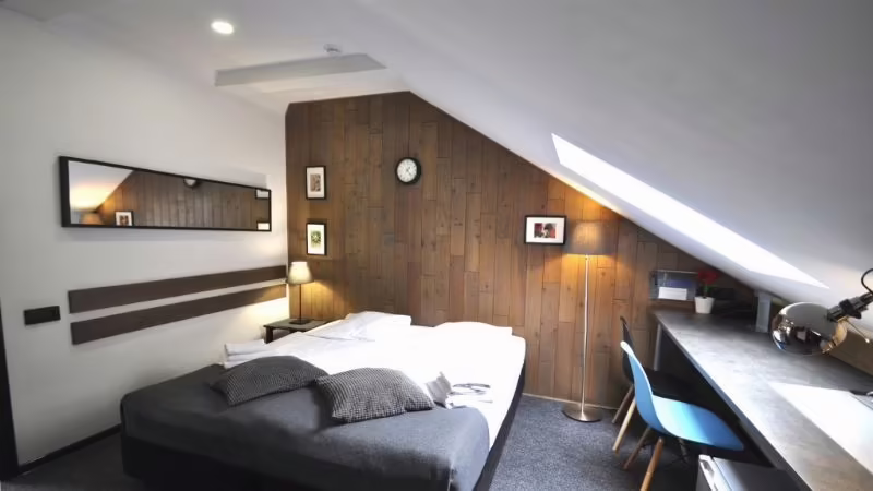 PEOPLE LOFT ТВЕРСКАЯ