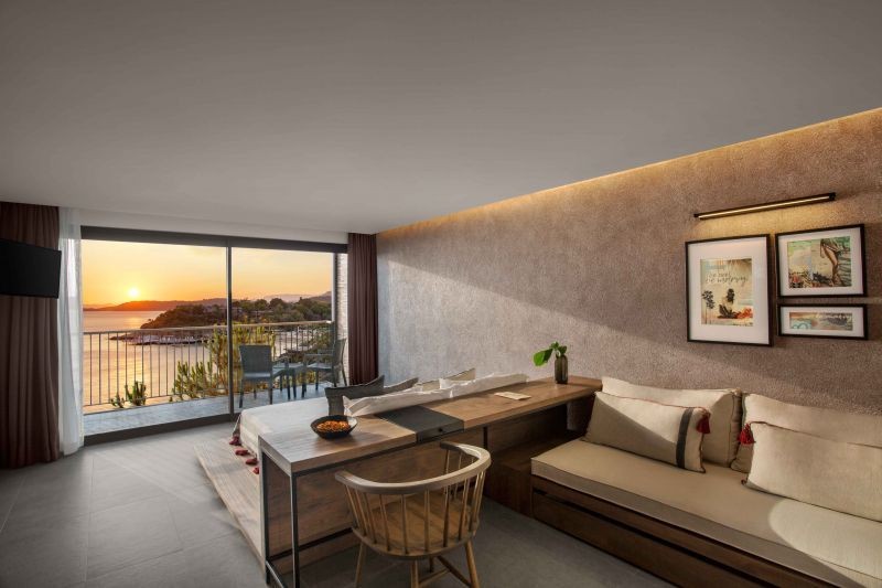 premium comfort garden view adult only