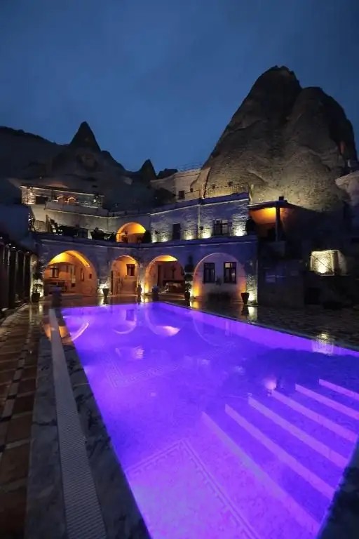 LOCAL CAVE HOUSE
