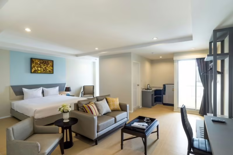 ZIRCON HOTEL