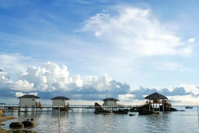 THE PIER RESORT