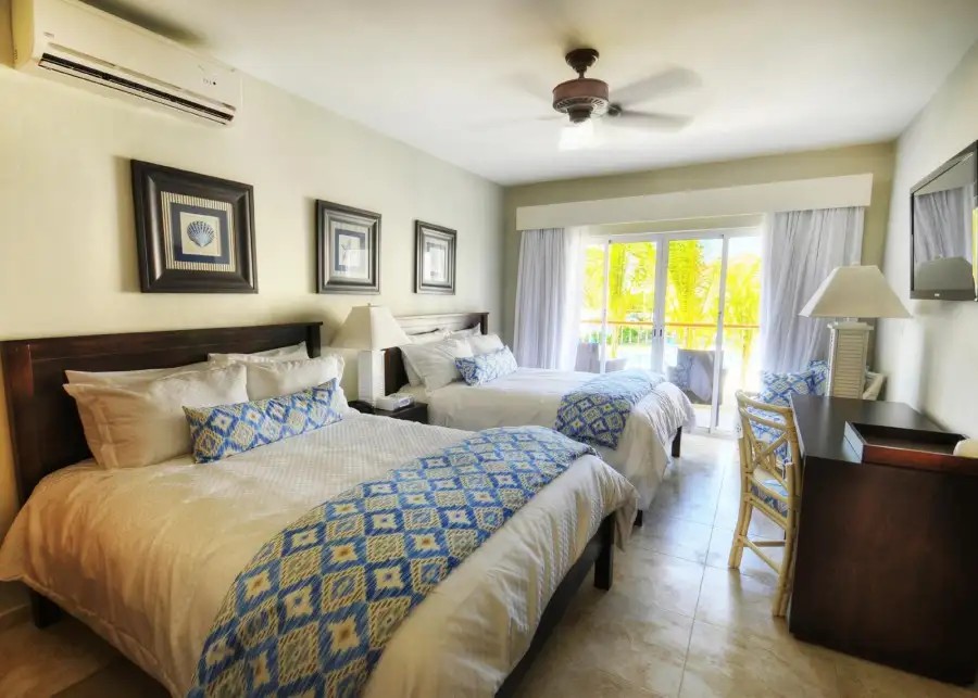 MIRANDA BAYAHIBE (EX. CADAQUES)