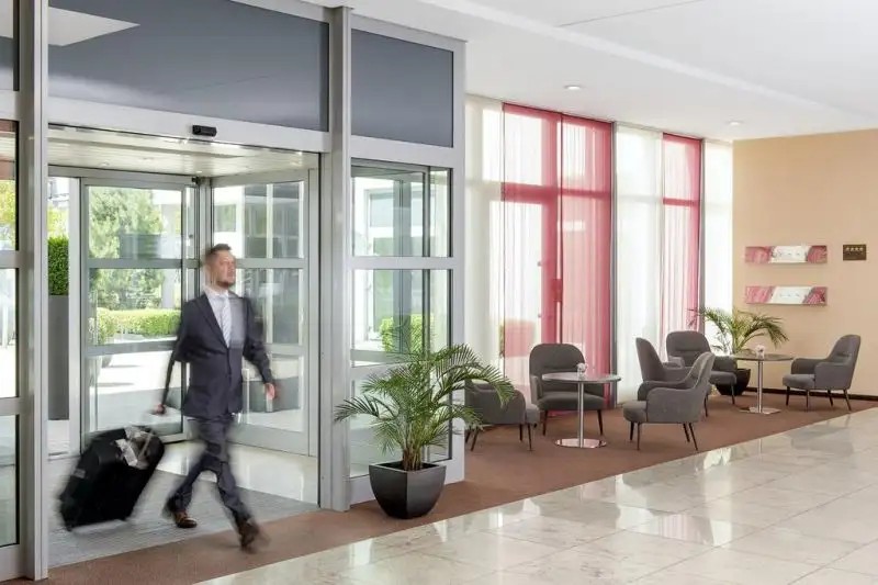 NH MUNCHEN OST CONFERENCE CENTER (EX. NH MUNCHEN DORNACH MESSE & KONGRESS)