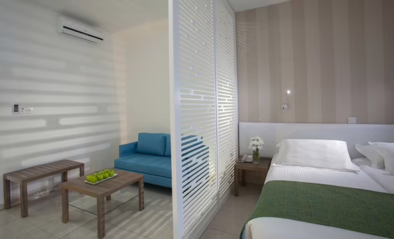 PRINCESSA VERA HOTEL APARTMENTS