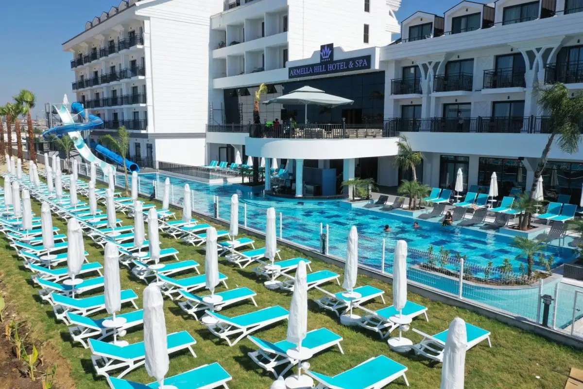 ARMELLA HILL HOTEL