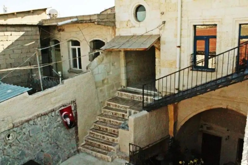 STONE AGE CAVE HOTEL