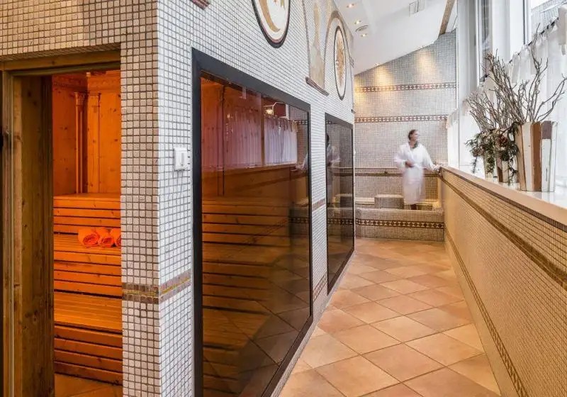 ALPENROYAL GRAND HOTEL - GOURMET & SPA