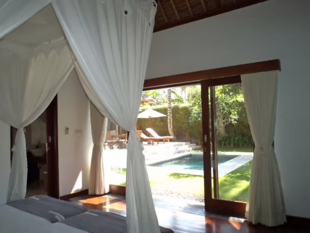 VILLA SASOON CANDIDASA