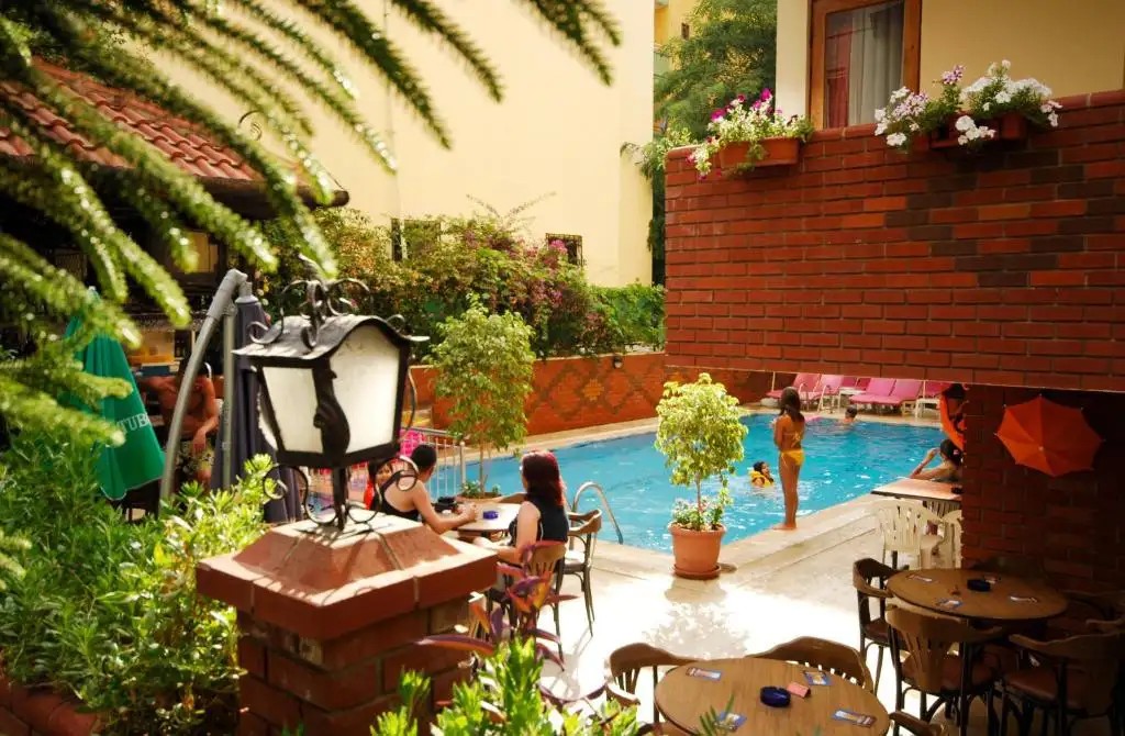 NOVIS HOTEL CLEOPATRA (EX. BILKAY)