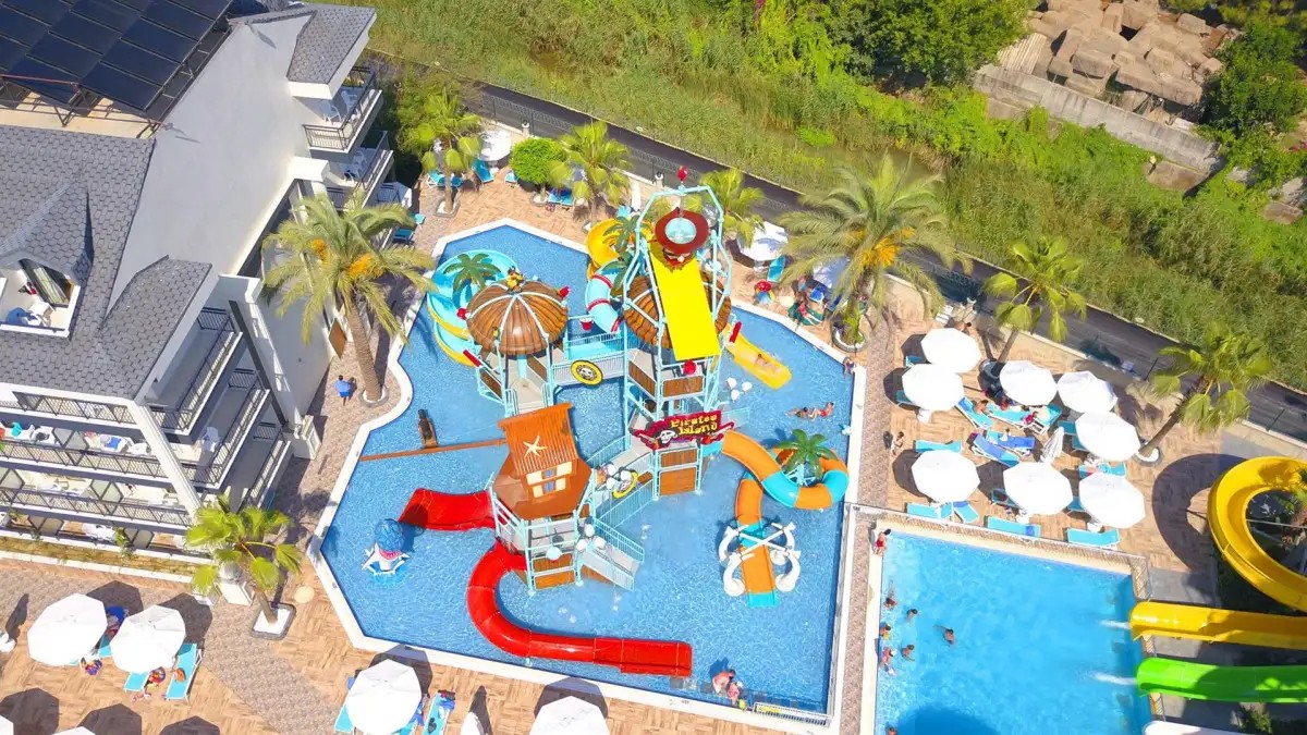 DREAM WORLD PALACE (EX. CRYSTAL SUNHILL RESORT & SPA)