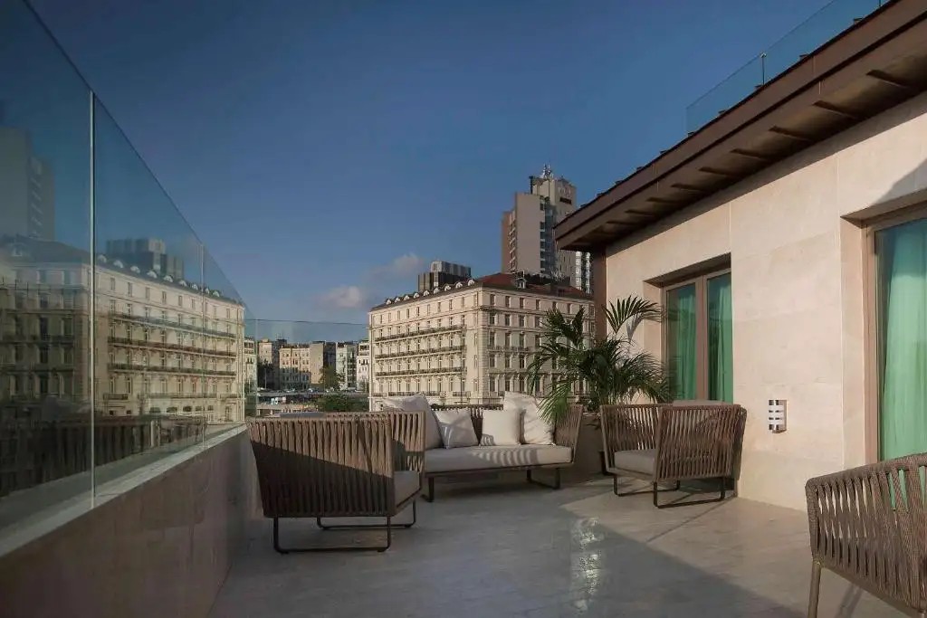 RADISSON BLU HOTEL ISTANBUL PERA