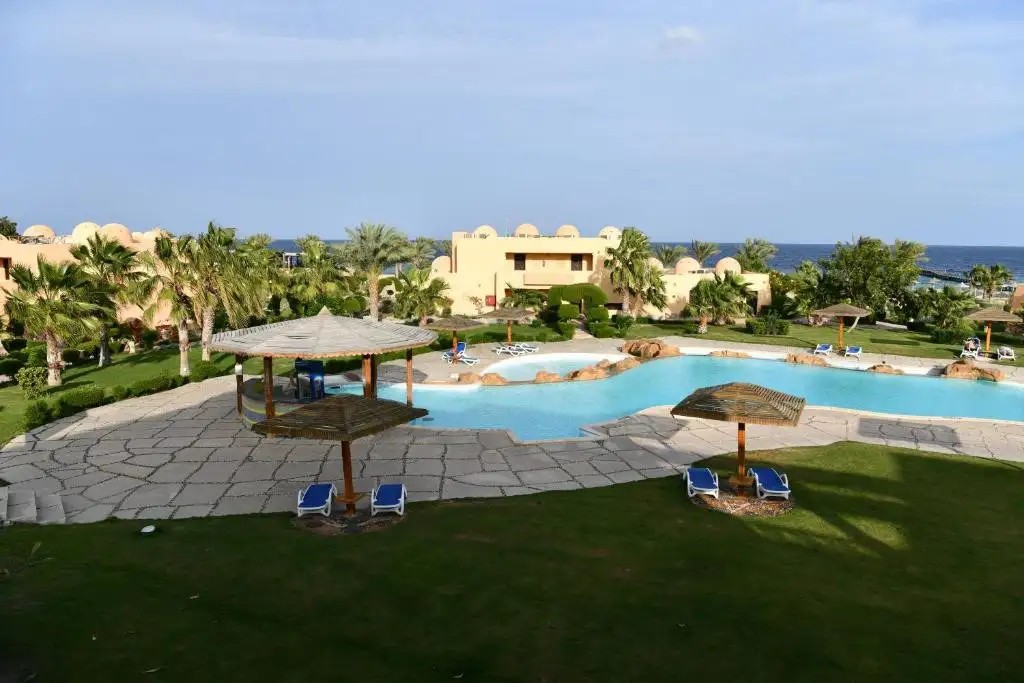 WADI LAHMY AZUR RESORT