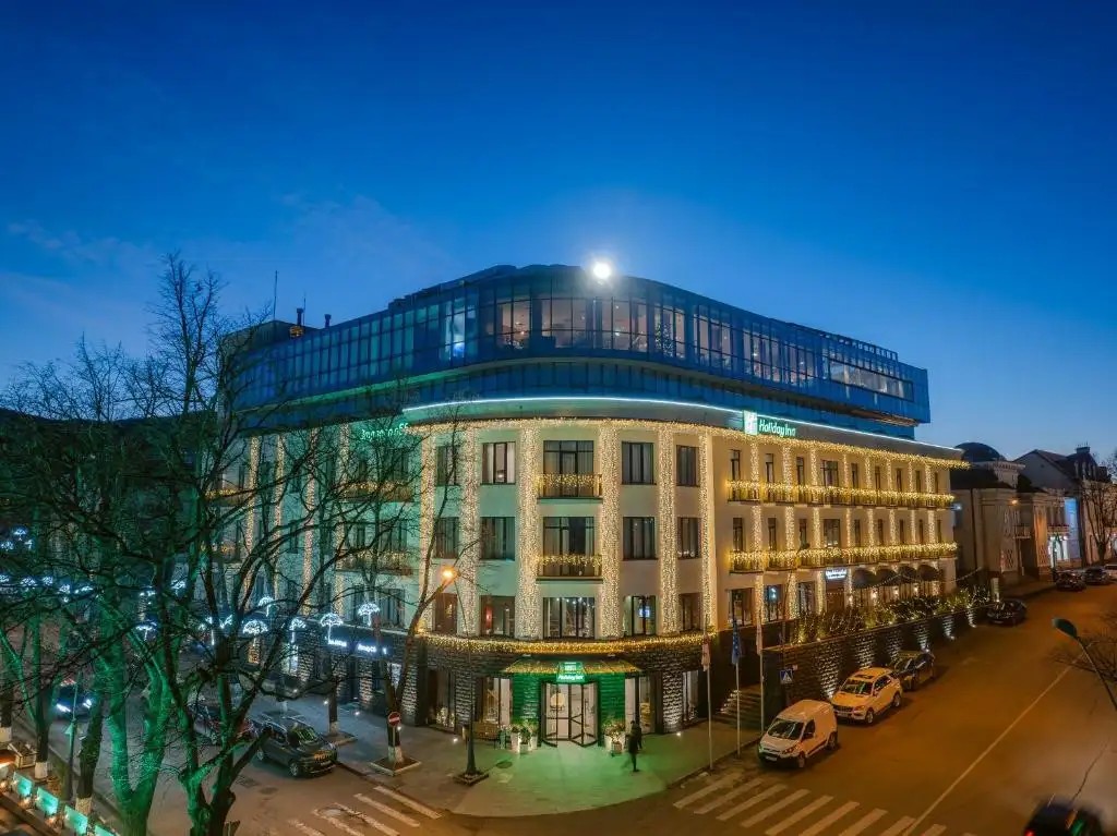 HOLIDAY INN TELAVI