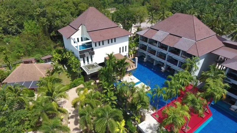 LANTA SAND RESORT & SPA