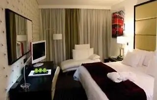 PESTANA CHELSEA BRIDGE HOTEL & SPA LONDON