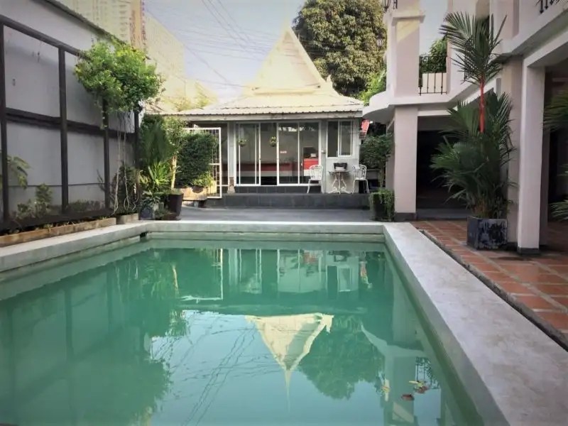WONG AMAT HOUSE