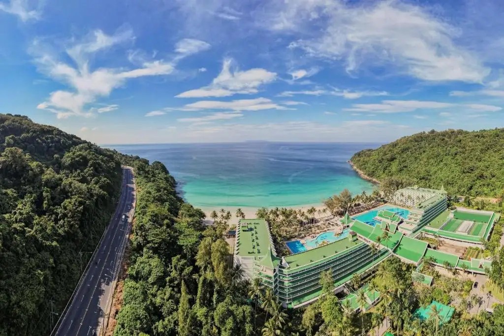 LE MERIDIEN PHUKET BEACH RESORT