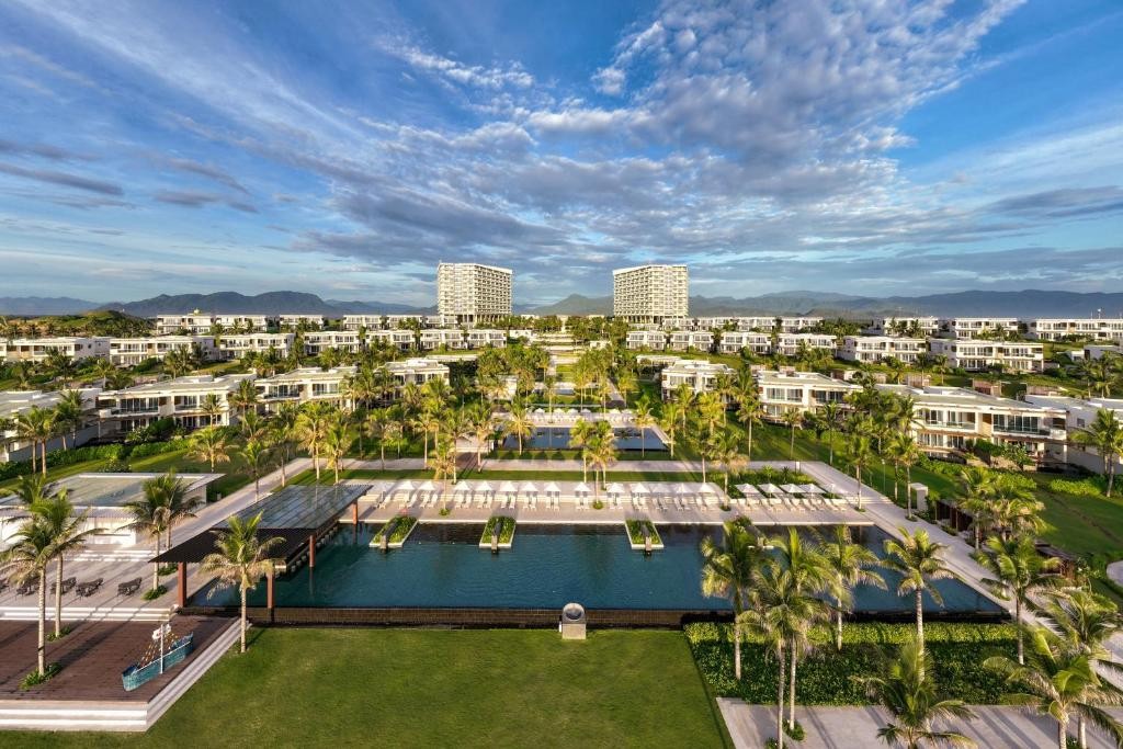ALMA RESORT CAM RANH