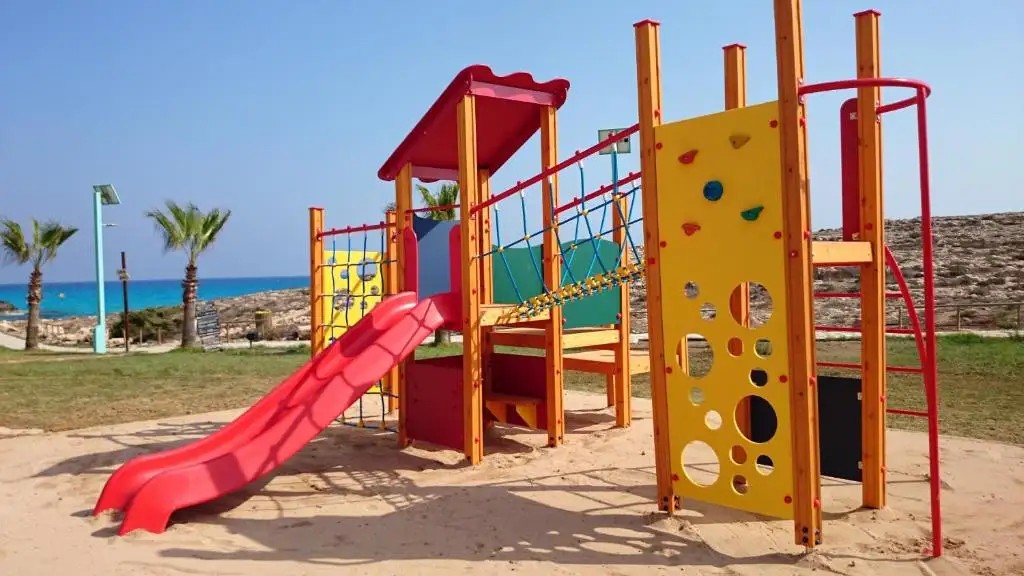 AKTEA BEACH VILLAGE APT