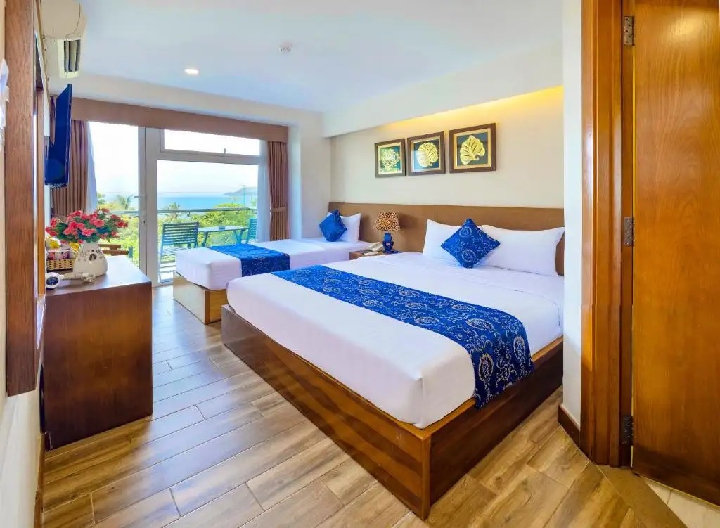 SAPHIA HOTEL NHA TRANG (EX. SOHO HOTEL)