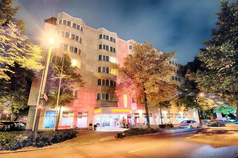 LEONARDO DUSSELDORF CITY CENTER (EX. HOLIDAY INN DUSSELDORF)