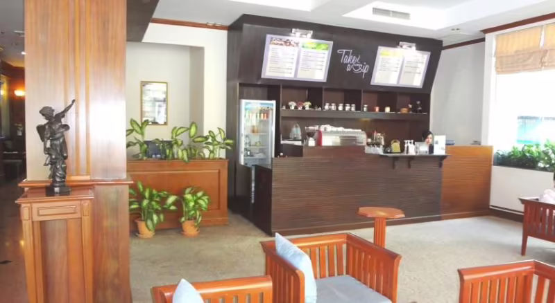 LA PARRANDA RESIDENCE & HOTEL
