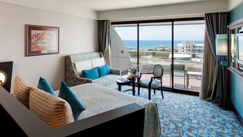 executive standard sea view