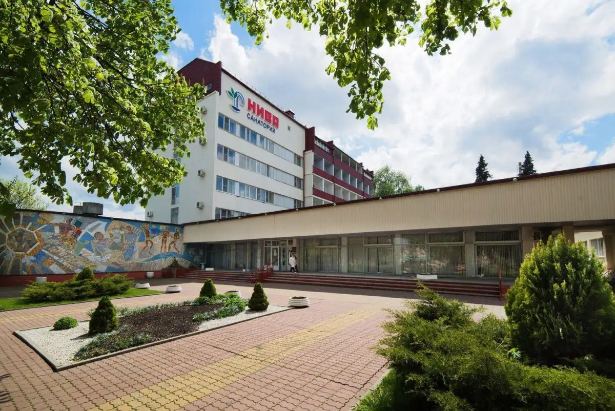 НИВА ЕССЕНТУКИ
