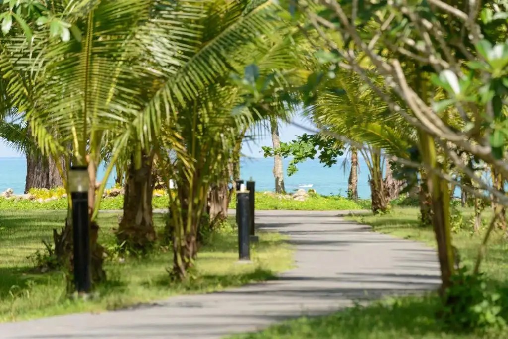 KHAOLAK BHANDARI RESORT