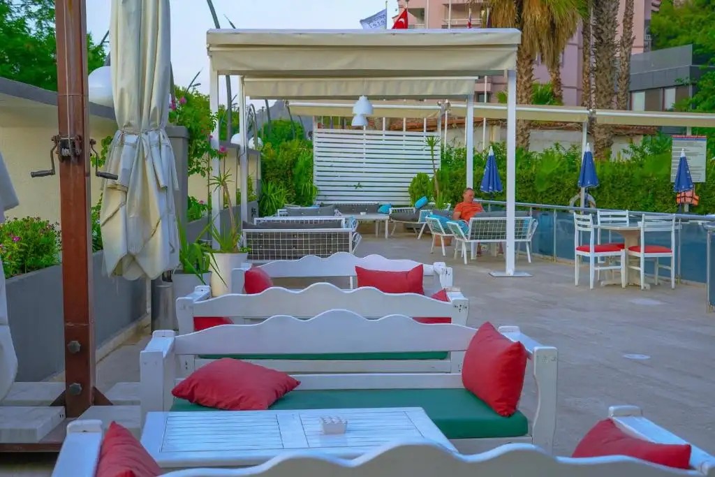 PORTOFINO HOTEL (EX. DORA PORTOFINO)