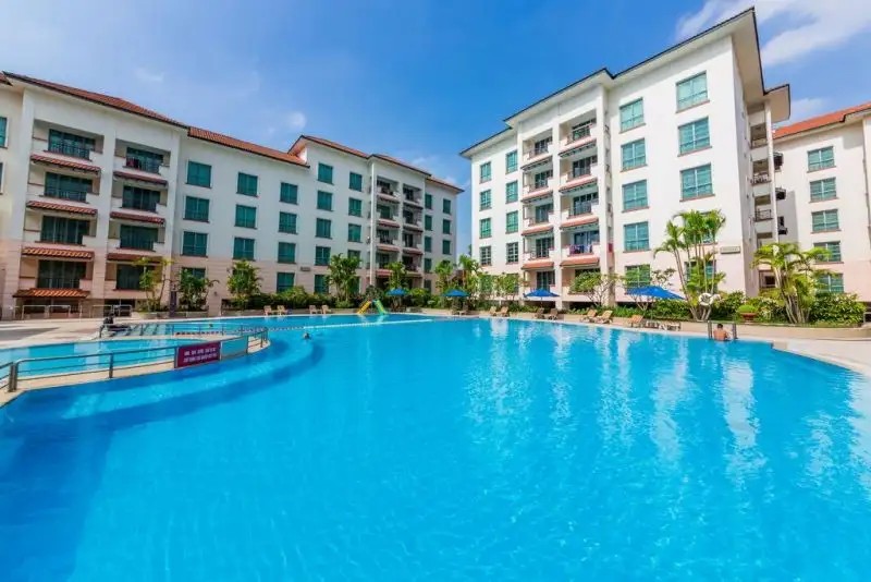 DIAMOND WESTLAKE SUITES