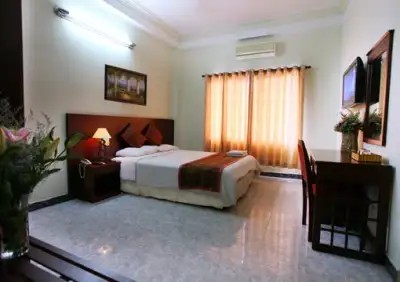 PHU QUY