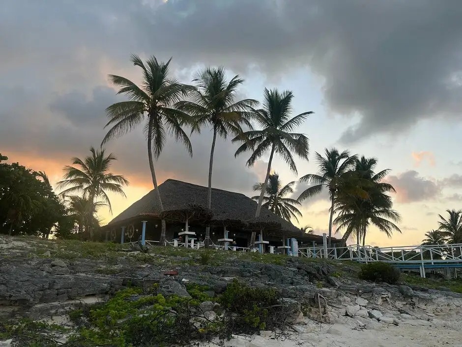 VILLA LINDA MAR