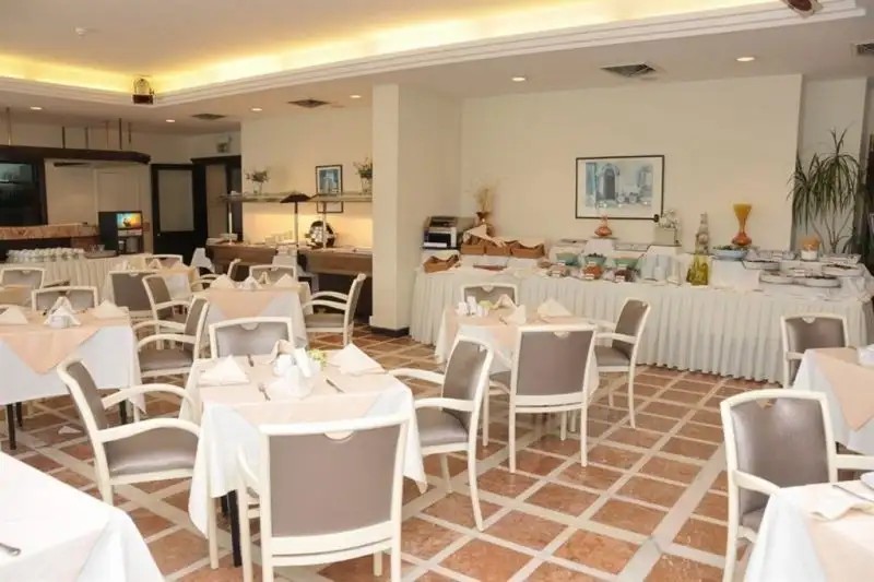 EGE PALAS BUSINESS HOTEL