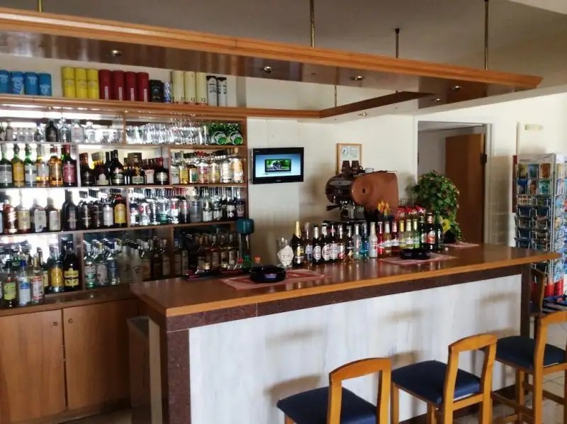 ANDREOLAS BEACH HOTEL