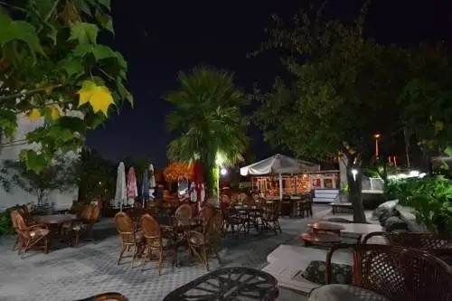 QUALIA PARK HOTEL