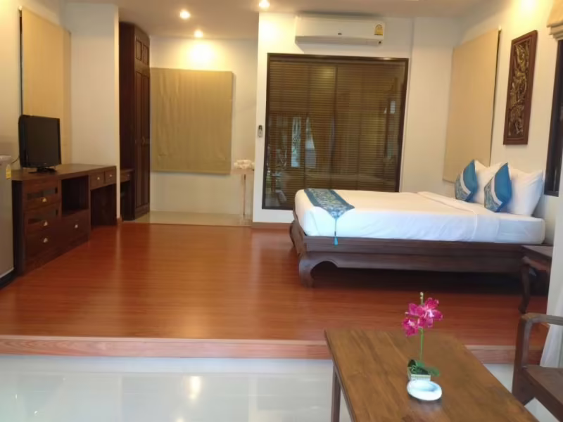 POOLSAWAT VILLA