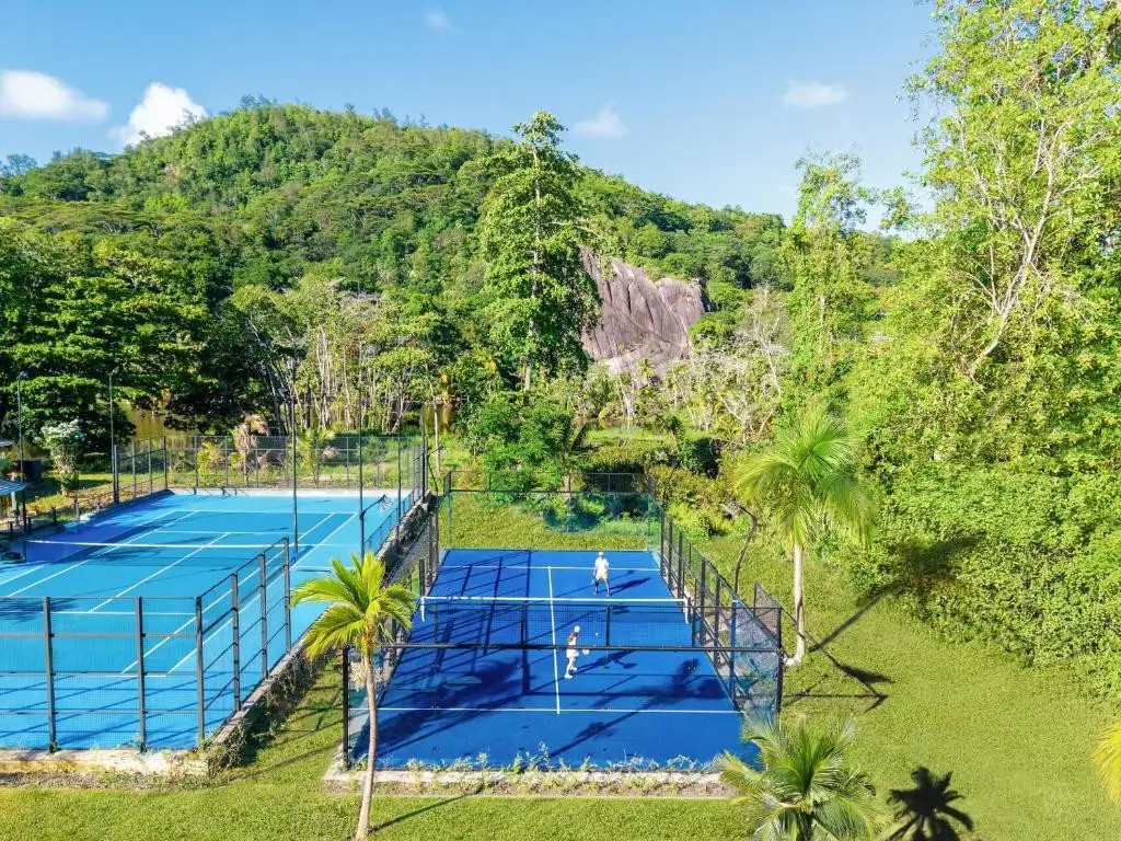CHEVAL BLANC SEYCHELLES (EX. BANYAN TREE SEYCHELLES)