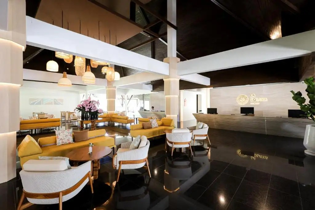 LA SOLAYA KHAO LAK (EX. MUKDARA BEACH VILLA & SPA)