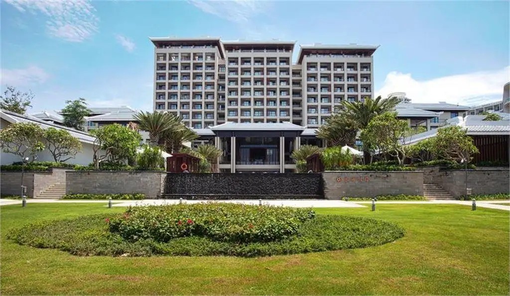 JINGHAI HOTEL & RESORT