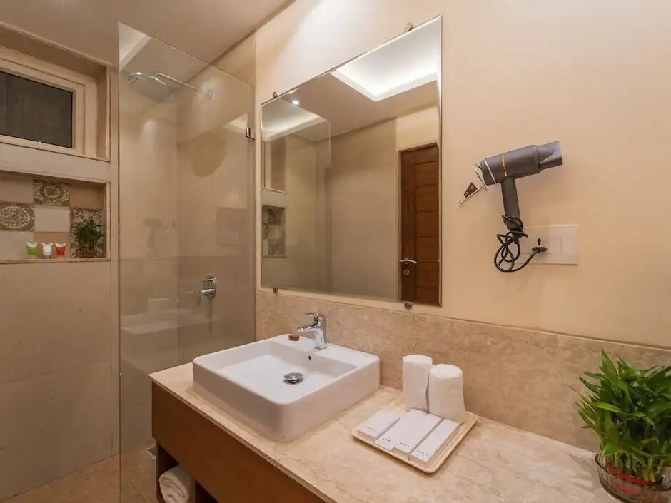 EVOKE PREMIUM CANDOLIM