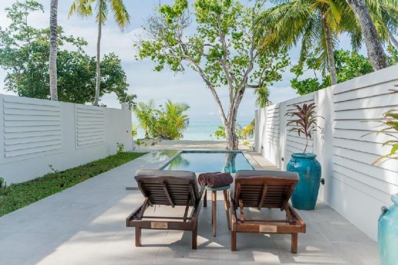 beach pool villa