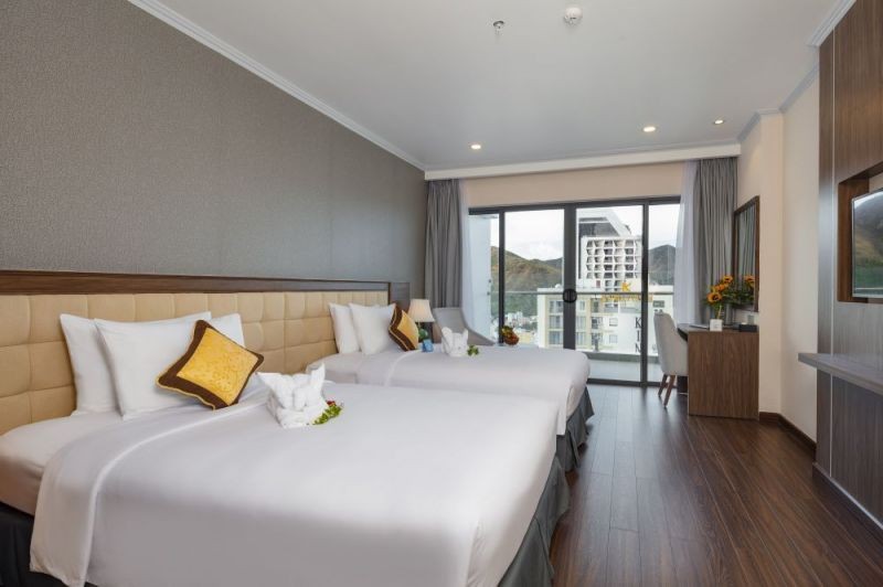 deluxe sea view balcony