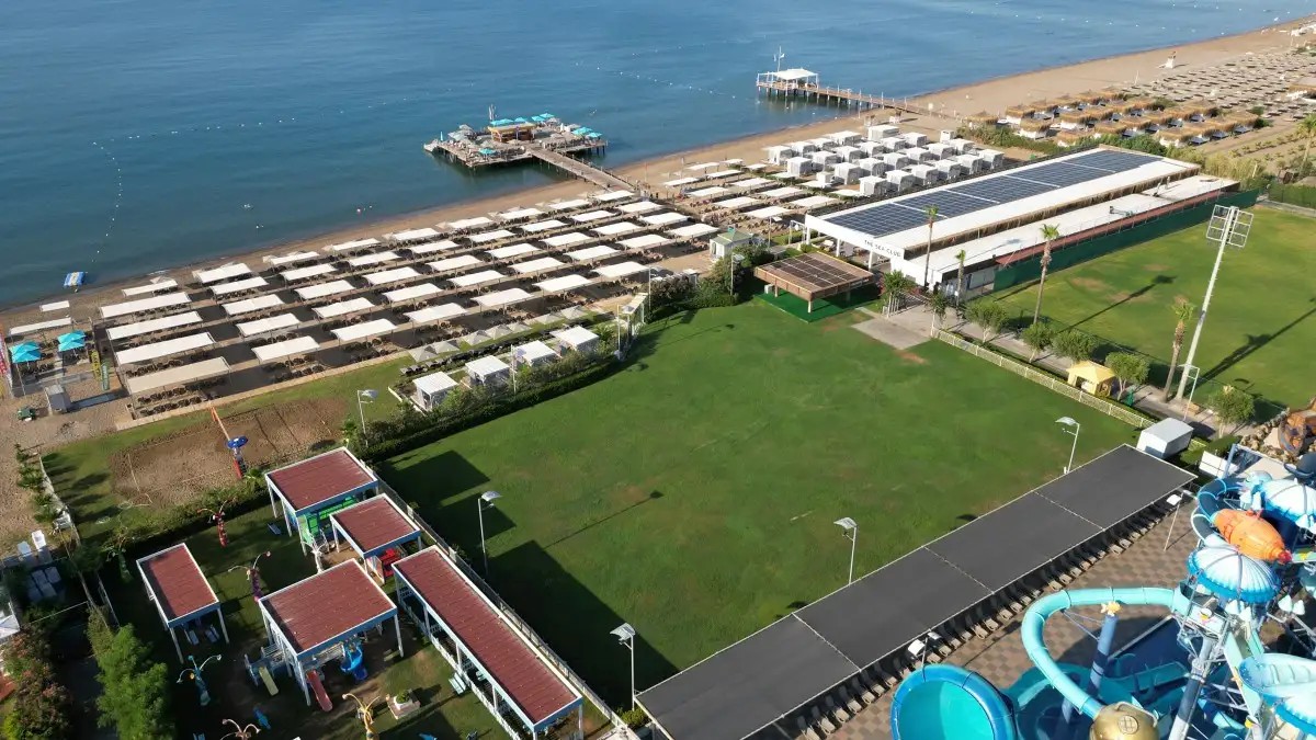 NIRVANA COSMOPOLITAN